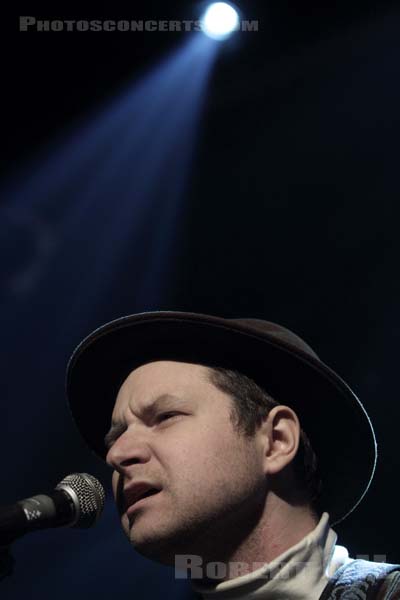 THE WOWZ - 2011-01-30 - SAINT OUEN - Mains d'Oeuvres - 